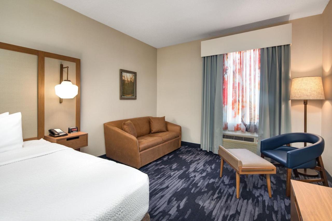 Fairfield Inn By Marriott Toronto Oakville Exterior foto